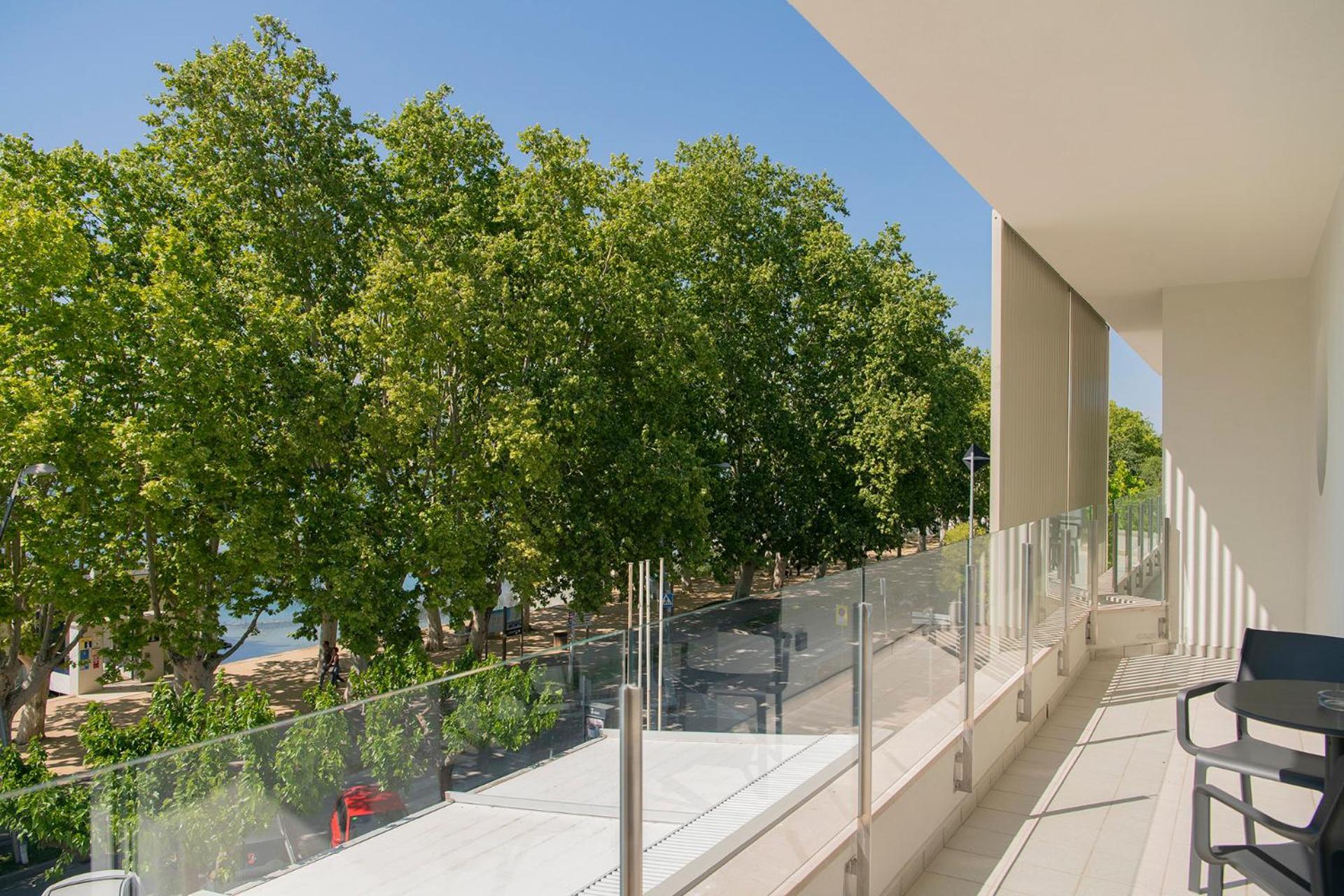 Apartaments La Carpa Banyoles Exterior foto